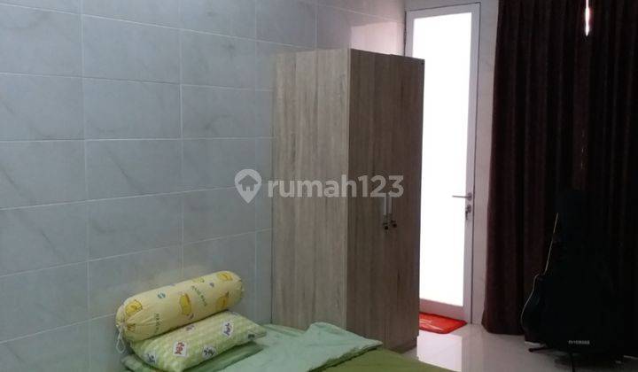 Dijual Rumah 3 Lantai Di Taman Palem Lestari, Jakarta Barat 1