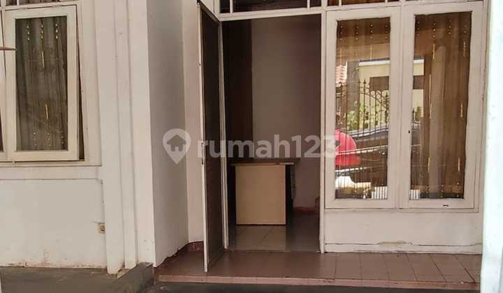 Disewakan Rumah Murah di Taman Palem Lestari, Jakarta Barat 2