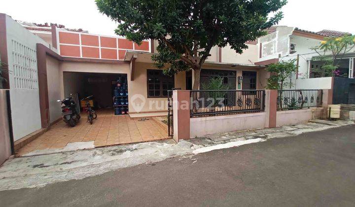 Rumah Bagus Nyaman Dan Tenang di Jombang Bintaro 1