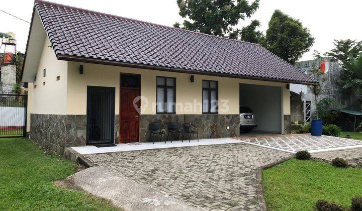 Rumah Bagus Terawat Hitung Tanah di Bogor 4
