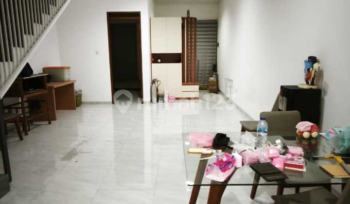 Disewa / Dijual Rumah Mekar Wangisangat Siap Huni,Bangunan Baru, Jalanan Luas Aman Dlm Clusterlt 125 Lb 1203 Kt+ 13 Km +1Air Jetpumplistrik 2200 Watt2 Carportshmharga Jual : 2,9 M Nego Harga Sewa: 75 Jt/Thn,Nepis@Ag