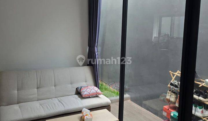 Rumah Full Furnished Tinggal Bawa Koper Aja Dekat Tol Rs Sklh Pasar Mall (Fh) 2