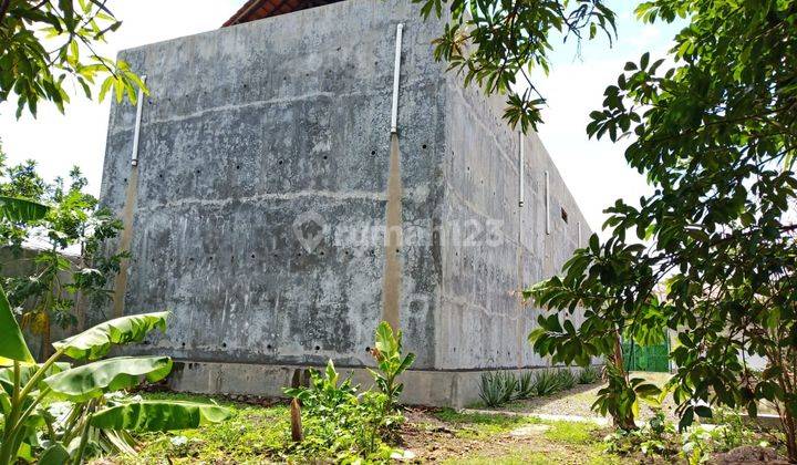 Dijual bangunan dan tanah di majalengkak cocok untuk investasi. 4