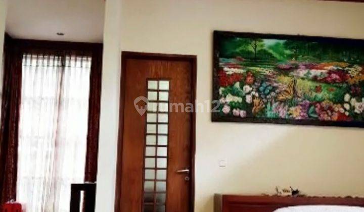 Rumah mewah daerah utara full furnish, dijual juga jrg 9,5M 2