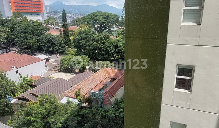 For Sale: Parahyangan Residence Apartment, 2BR Hooke, 9th Floor, Near Unpar Campus, 44 m², 2BR type, 2 Bedrooms, 1 Bathroom, 2200W electricity, furnished, city view, 9th floor Hooke, price 650 million - Close to Unpar Campus - Near Paris Van Java Mall, Ciwalk.