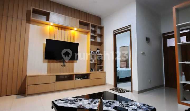 For Rent Rumah di Batununggal Luas 119 / 120Furnished1 Lantai3 Kmr Tdr +12 Kmr Mandi +1Air Siblelistrik 2200Whadap Selatan Harga Rp. 75Jt / Tahun Negomin 2 Tahun Fn For Rent Rumah di Batununggal Luas 119 / 120Furnished1 Lantai3 Kmr Tdr +12 Kmr Mandi +1Air Siblelistrik 2200Whadap Selatan Harga Rp. 75Jt / Tahun Negomin 2 Tahun Fn