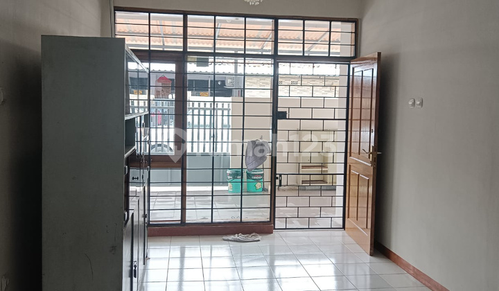 For Sale / Rentrumah Tki 1Lt 99Lb 90Lm 9Kt 3Km 21300Wtjetpumshmhrg Jual 900Jt Negosewa 35Jt/Th Min 2Thys -Ln