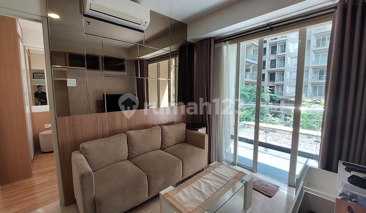 Landmark Residence Apartment 1 Br Downtown Bandung, type 1 Br, tower A, 2nd floor, 1 bedroom, 1 bathroom, area 44.9 m², garden view, 3500 Watt electricity, furnished, north facing, price: 1.1b negotiable, rent 85m. Landmark Residence Apartment 1 Br Downtown Bandung, type 1 Br, tower A, 2nd floor, 1 bedroom, 1 bathroom, area 44.9 m², garden view, 3500 Watt electricity, furnished, north facing, price: 1.1b negotiable, rent 85m.