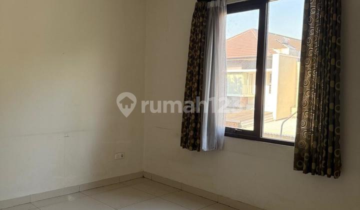 Dijual / Disewa Rumah Singgasana • Luas Tanah 223m- Luas Bangunan 3lt 302m- Listrik 4400 W- Sumber Air Singgasana- Kamar Tidur 7- Kamar Mandi 4- Shm- Lantai 1 Kamar 1 ,kamar Mandi 1 . Lantai 2 Kamar 3 Kamar Mandi 2 . Lantai 3 Kamar 3 Kamar Mandi 1 . Leba Dijual / Disewa Rumah Singgasana • Luas Tanah 223m- Luas Bangunan 3lt 302m- Listrik 4400 W- Sumber Air Singgasana- Kamar Tidur 7- Kamar Mandi 4- Shm- Lantai 1 Kamar 1 ,kamar Mandi 1 . Lantai 2 Kamar 3 Kamar Mandi 2 . Lantai 3 Kamar 3 Kamar Mandi 1 . Leba