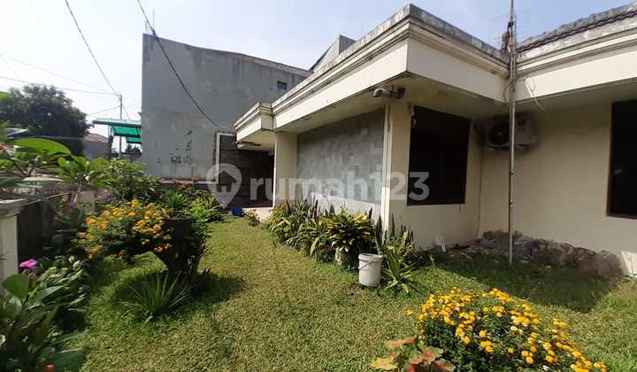 Dijual  / Disewa Rumah Muara Sari (inhoftank)lt 450 M²lb 250 M²kt 3+2 /km 1+1lebar Muka 15 Metergarasi 2 Mobil , Carport 1 Mobilruang Blong Belakangtaman Depanhadap Utarabentuk Tanah Kotakair Pdamlistrik 5.500 Wattboleh Buat Konveksi, Gudang, Kantorharga  1