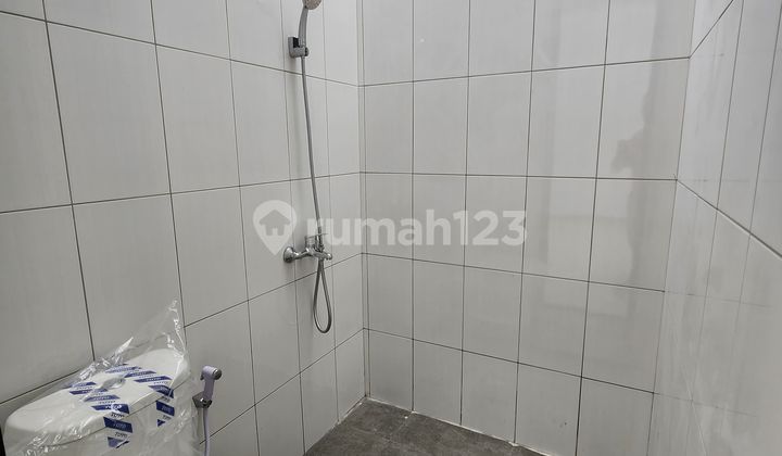 New House Near Public Facilities New House Near Public Facilities