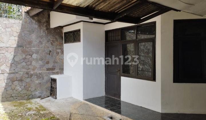 For Sale Rumahperumahan Culdesacdi Jl Purwakarta Antapani* Lt : 330m2* Lb : 250m2* Kt : 4* ⁠km 3* ⁠1,5lt* Garasi 1 * ⁠carport : 1* ⁠3500wt* ⁠air Pdam* Shmop Rp. 3.750.000.000* ⁠* Keunggulan/selling Point: Komplek Rumah Tenang Dan Asri. Masih Ada Lahan Unt 2