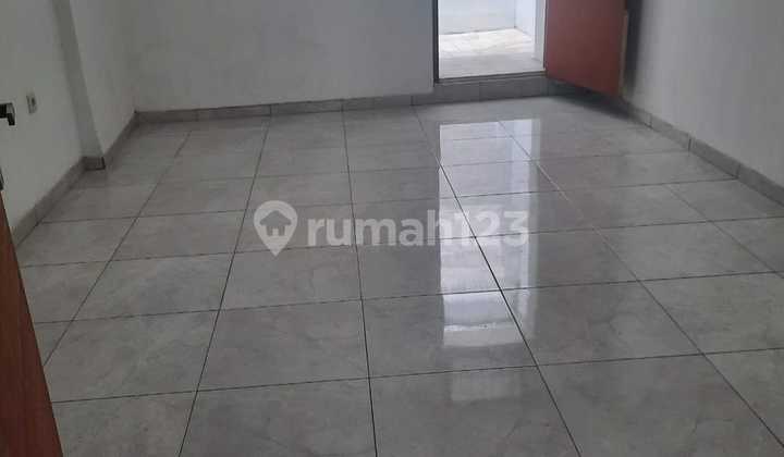 Jual Rumahhitung Tanah Sajalt : 474Mlebar Muka : 16.35Mshmhrg : 11M ( Nego)Cocok untuk Kantor..Tempat Usaha..Atau Gudang 2
