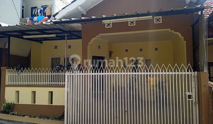 Affordable house in Bukit Sariwangi with SHM ready to occupy 2