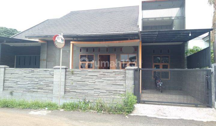 Rumah di Jalan Pesantren Komplek Pptm Cimahi 1