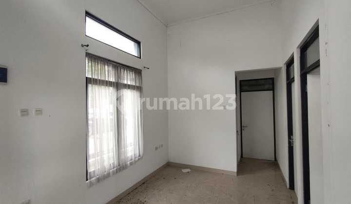 Cimahi City View Ready-to-Occupy Villa House in Padaasih Cisarua 2