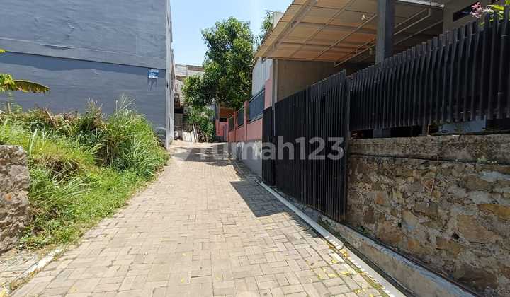 Land for Sale Suitable for Boarding Houses on Jalan Pesantren, Cimahi