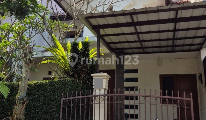 Dijual rumah di setra duta dekat sarijadi pasteur Dijual rumah di setra duta dekat sarijadi pasteur