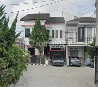 Rumah di bukit sariwangi