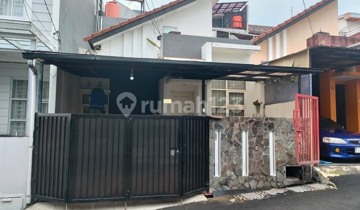 Rumah di komplek bumi sariwangi 3 kamar tidur 2