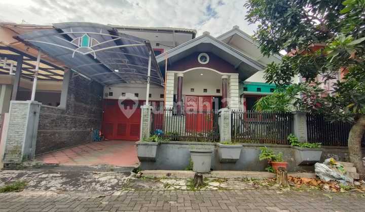 Rumah Dekat Pemkot Cimahi di Cihanjuang