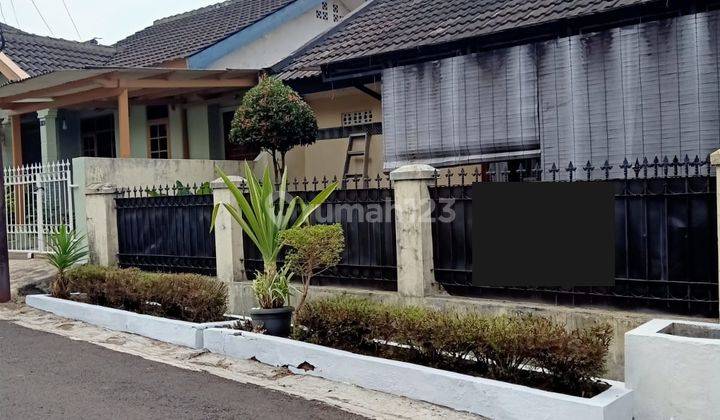 Rumah Komplek Pesantren Cibabat Dekat Pemkot Cimahi 2