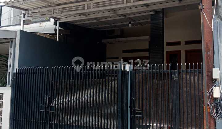 Pakusarakan Cottage House Near Puri Cipageran 2