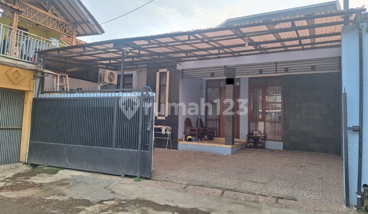 Rumah di cihanjuang dekat pemkot cimahi