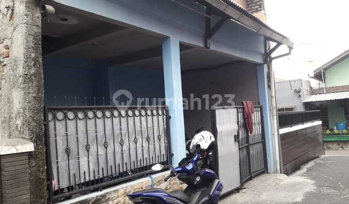 Dijual Cepat! Kost Kostan Strategis di Sarijadi Dkt Kampus