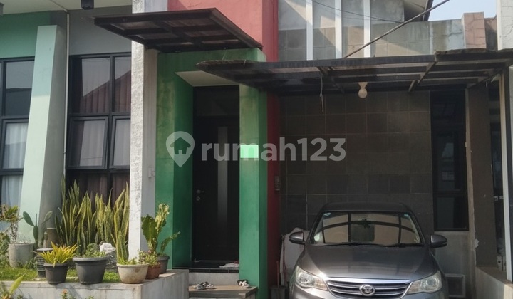 Rumah di Ssp Sariwangi Rumah di Ssp Sariwangi