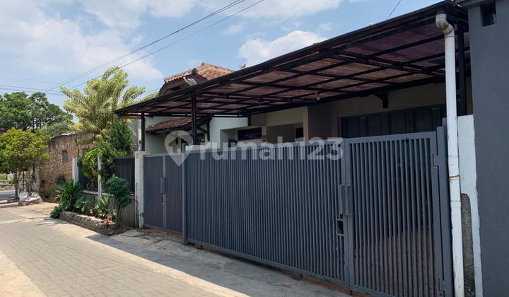 Dijual Rumah kolonel masturi cimahi, garasi masuk 3 mobil