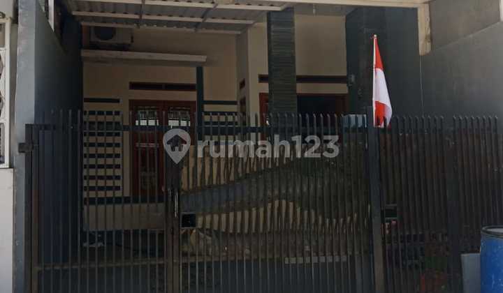 Rumah Pondok Pakusarakan Dekat Puri Cipageran
