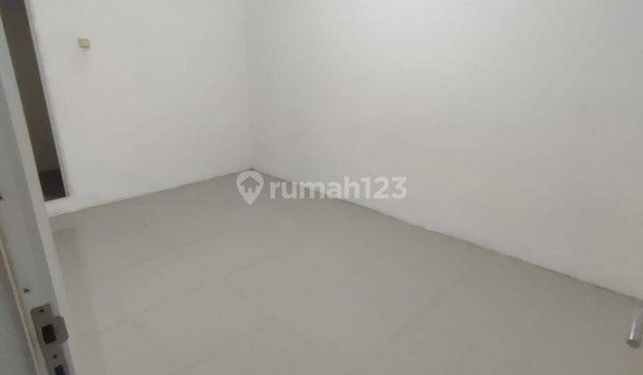 Disewakan rumah di grand galaxy city dekat mall 2