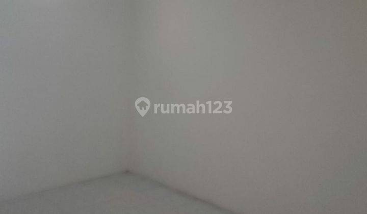 Disewakan rumah di grand galaxy city dekat mall 4