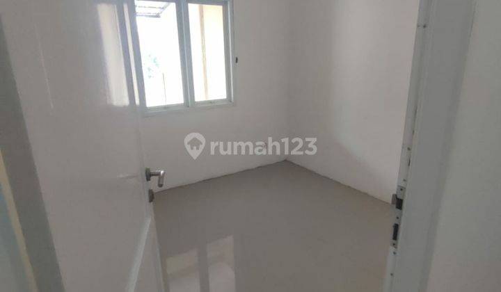 Disewakan rumah di grand galaxy city dekat mall 10