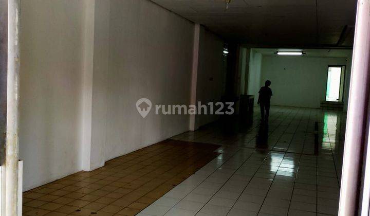 Disewakan Siap Pakai, Lokasi Strategis, Ramai. Cinere 2