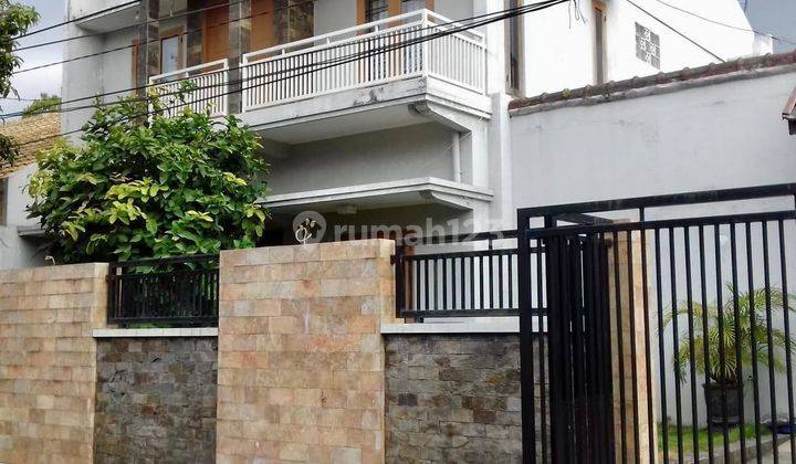 Rumah Mewah di Taman Sulfat Blimbing Malang 2.35M Nego 2