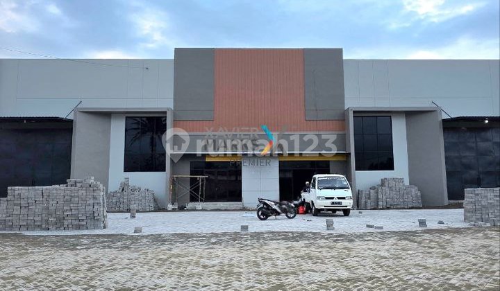 New Condition Warehouse in Pakisaji Warehousing Area, Malang