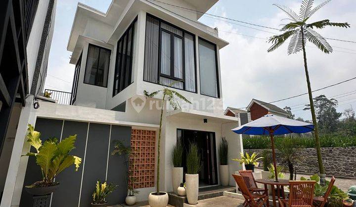 Villa Furnished Cantik Siap Pakai di Batu, Malang 1