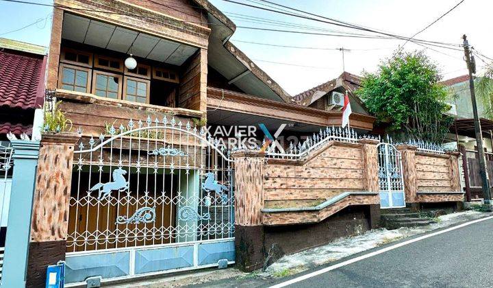 Rumah Pinggir Jalan di Puncak Mandala, Tidar, Malang 1