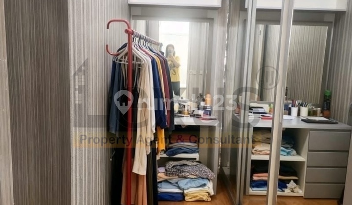 For Sale Ff Type Master House + Additional Building in Darwin East Cluster 2