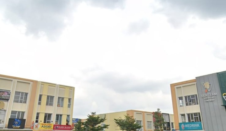 For Rent: 3-Storey Shophouse Facing Main Road, Gading Serpong