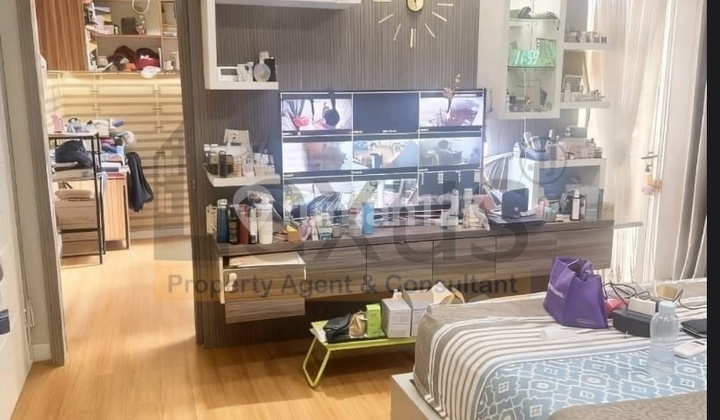 For Sale Ff Type Master House + Additional Building in Darwin East Cluster