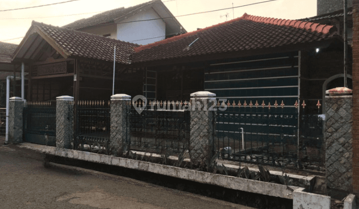 Rumah Siap Huni Di Komplek Antapani, Arcamanik, Cisaranten, Dekat Sekolah, Griya, Kampus, Sport Jabar 2