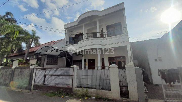 Rumah 2 Lantai Bagus di Bkr, Regol, Bandung Kota, Buah Batu, Bandung 2