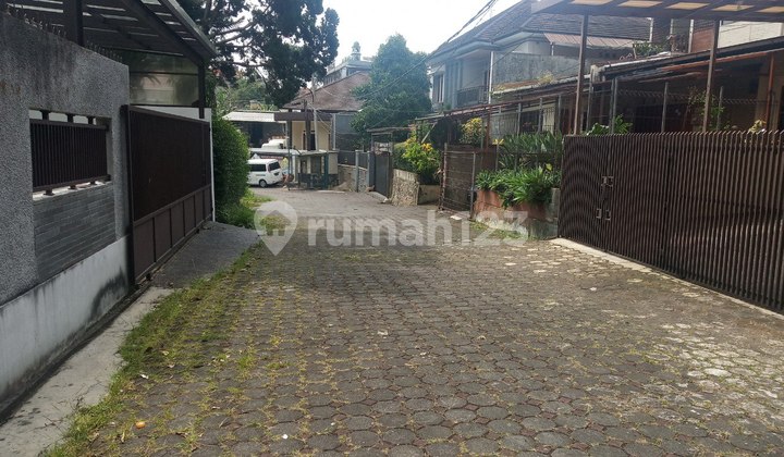 Tanah Lebar Muka 8M, Panjang 31M,Dalam Komplek Geger Kalong, Dekat Kampus Itb, Upi, Unpar, Bandung Utara, Bandung Kota