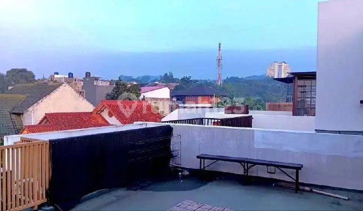 Rumah Bagus Siap Huni 3Lantai Dalam Komplek Cigadung,View Pegunungan,Kampus Itb,Unpad, Upi, Ithb, di Dago Resort,Dago, Tubagus Ismail,Cikutra, Bandung Utara 2