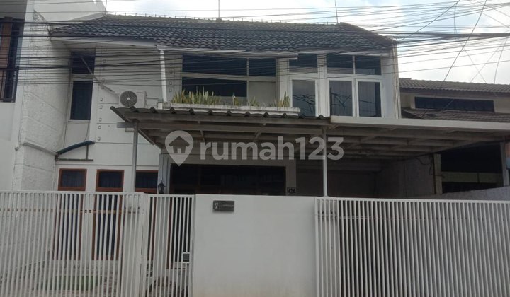 Rumah Bagus 2Lantai Siap Huni Cocok untuk Tempat Tinggal, Kantor, di Cijagra, Turangga, Buah Batu, Bandung Tengah