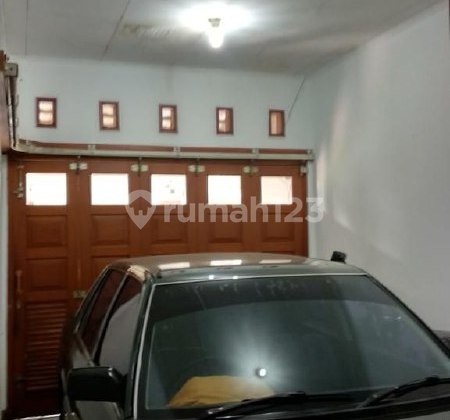 Rumah 2Lantai Siap Huni Dalam Komplek Exclusive Cigadung, Lokasi Strategis Dekat Kampus Itb, Unikom, Widyatama. Ypkp, Rumah Sakit Boromeus,Sman 1, di Cigadung, Sayap Dago,Dago, Cikutra,Bandung Utara 2