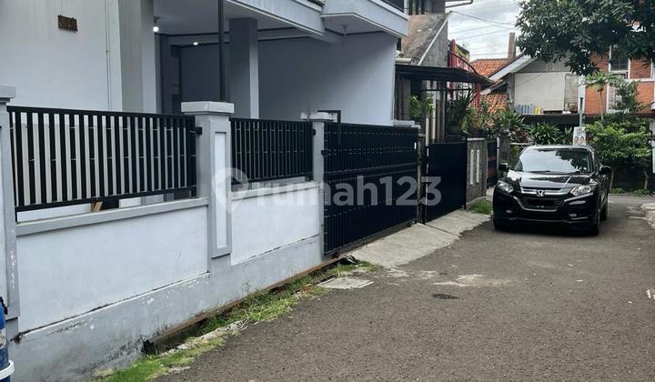 Beautiful 2-Storey House Ready to Occupy in Padasuka Complex, Near Saung Udjo, Cicaheum Terminal, in Padasuka, Cicaheum, East Bandung Beautiful 2-Storey House Ready to Occupy in Padasuka Complex, Near Saung Udjo, Cicaheum Terminal, in Padasuka, Cicaheum, East Bandung